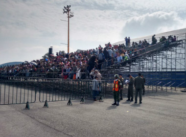 RENTA DE GRADAS PARA CARRERAS